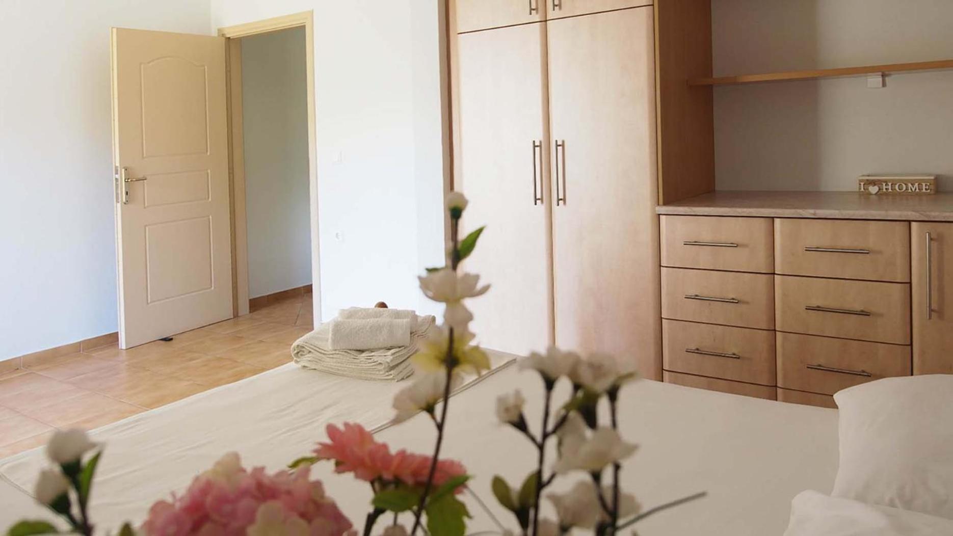 Guest House Suga 1 Qeparo Exterior foto