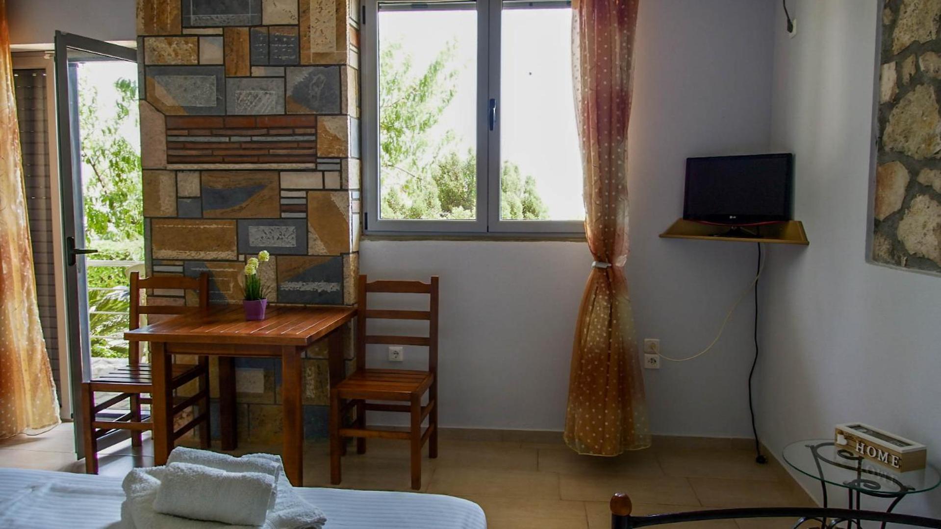 Guest House Suga 1 Qeparo Zimmer foto